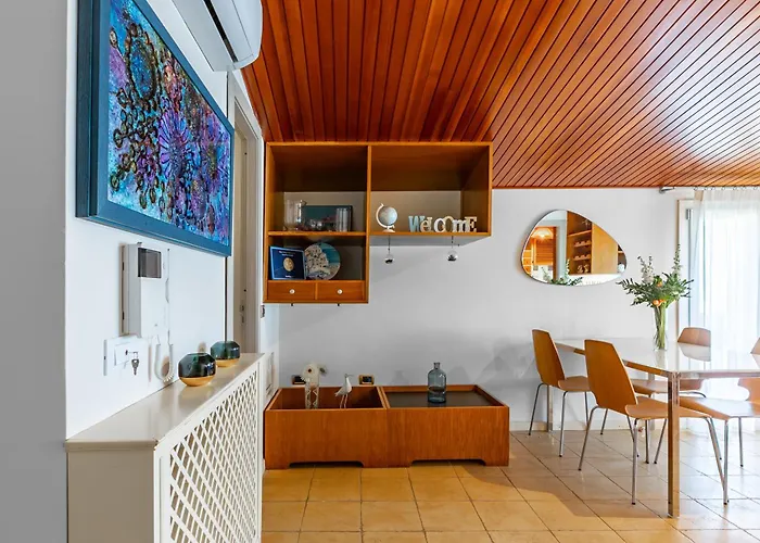 Guesthost - Sea View Charm - Mondello With Terrace Lejlighed